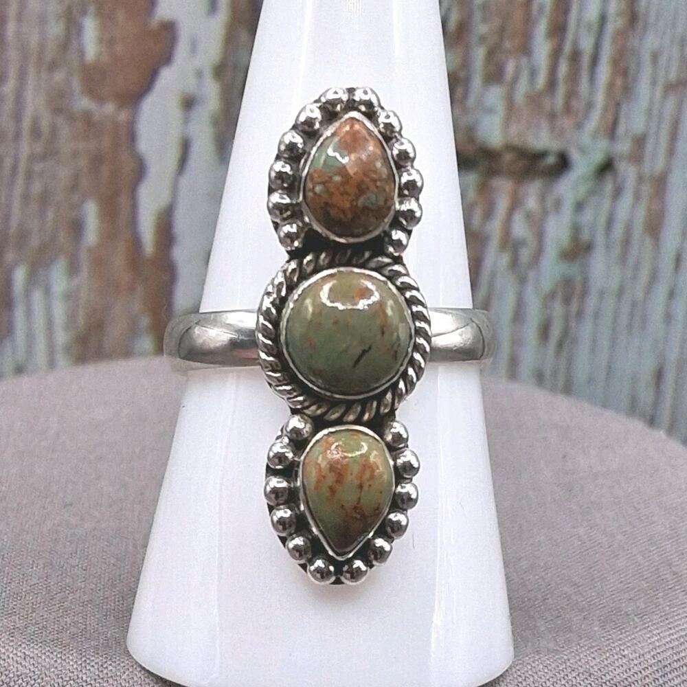 Sterling Silver Royston Turquoise Ring size 9 Dark Green 3 Stone Southwestern - Picture 2 of 10